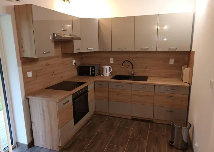 U Repanov טרצ'ובה